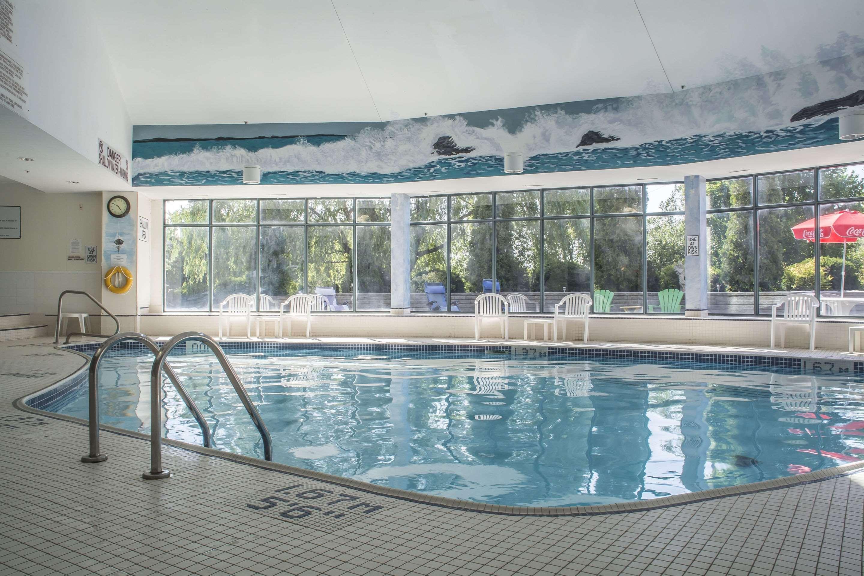 Clarion Hotel & Conference Centre Форт Ери Екстериор снимка